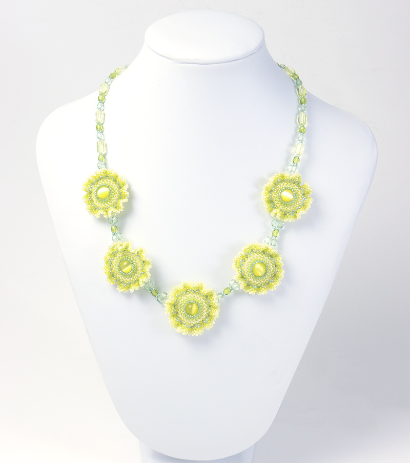 Frilly Flowers Necklace: Yellow