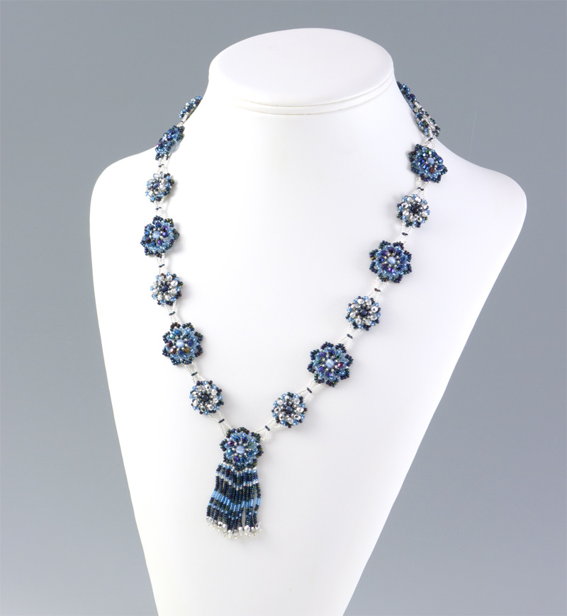 Flower Pattern Necklace: Blue Iris