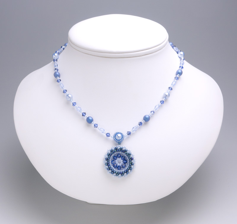 necklace: blue